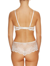 Load image into Gallery viewer, Underwired Lace Push-up Bra