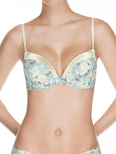 Load image into Gallery viewer, Molded T-Shirt Bra