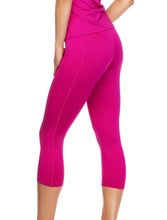 Load image into Gallery viewer, Sports Capri