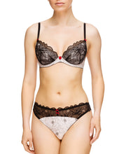 Load image into Gallery viewer, Underwired Push-Up Bra