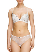 Load image into Gallery viewer, Underwired Push-up Bra With Molded Cups