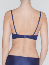 Load image into Gallery viewer, Molded Push-Up T-Shirt Bra