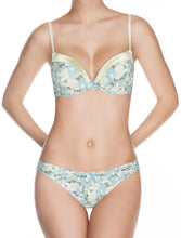 Load image into Gallery viewer, Molded T-Shirt Bra